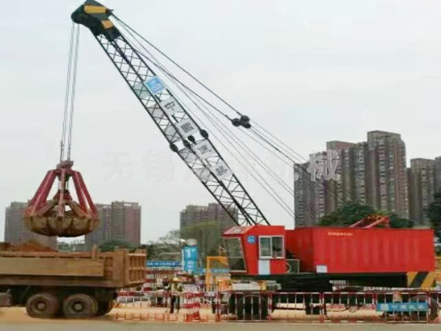 DLQ型16t地鐵專用輪胎式吊機(jī)